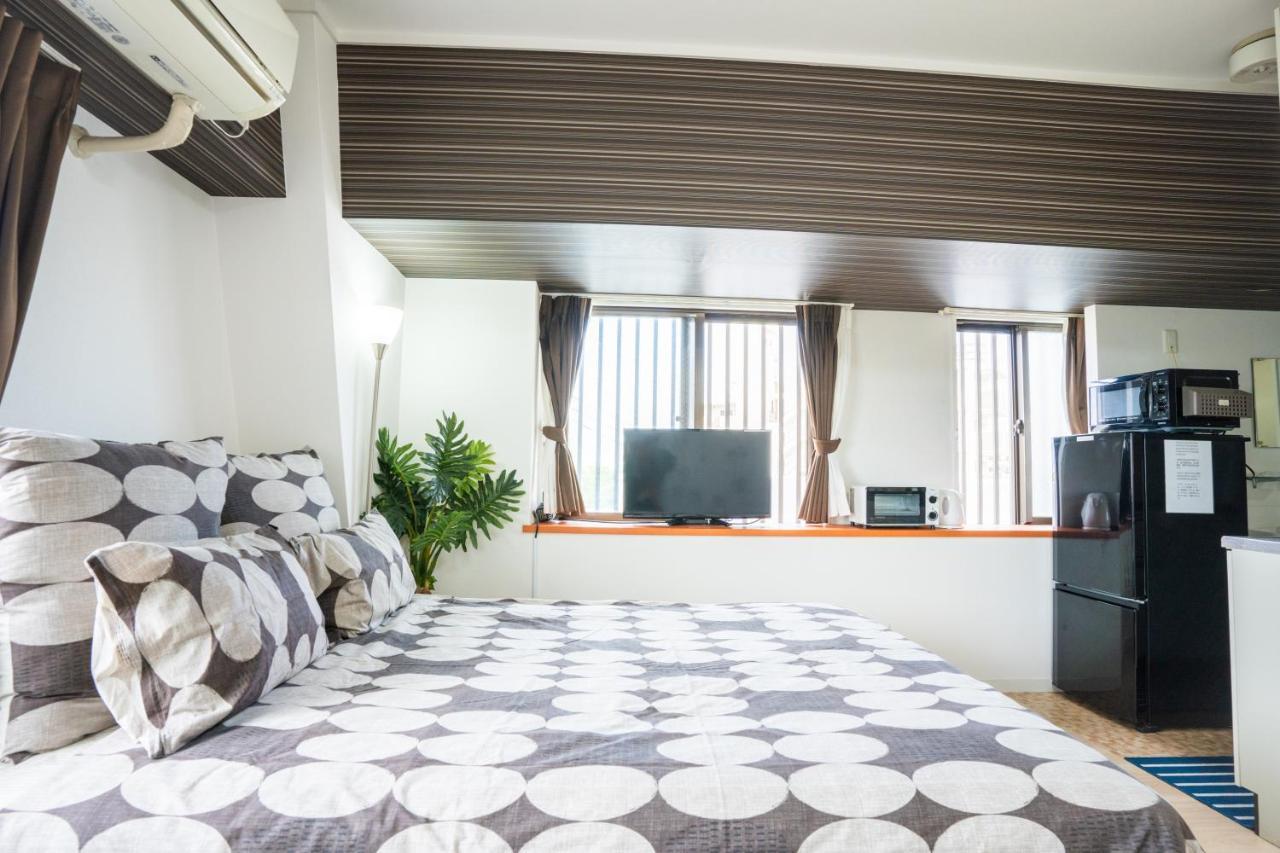 Apartament スマイルハイツ Naha Zewnętrze zdjęcie